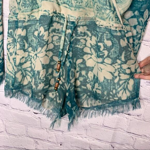 Chaser Boho Blue Silk Chiffon Floral Tapestry Bell Sleeve Fringe Romper - Picture 6 of 16